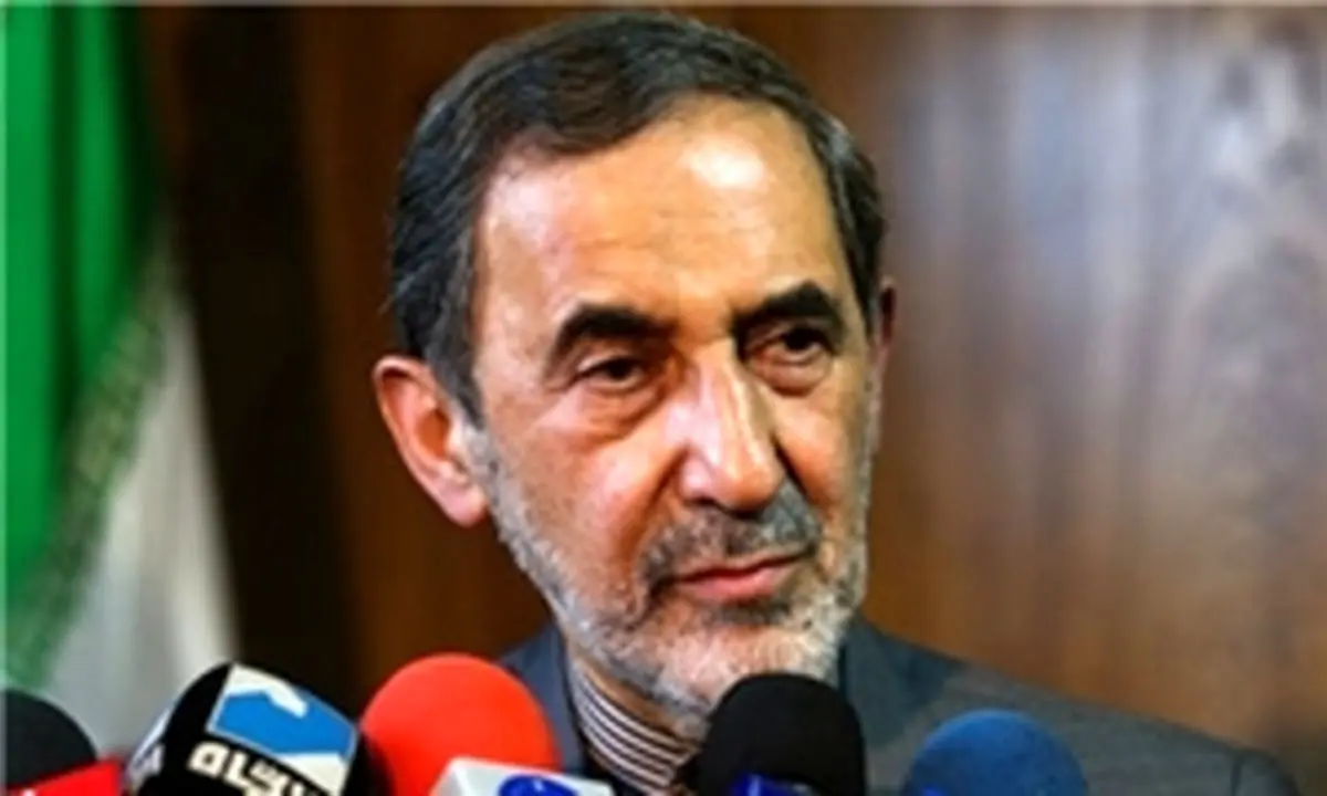 ولایتی: امام(ره) در اوج اقتدار به سادهترین شکل ممکن زندگی میکردند