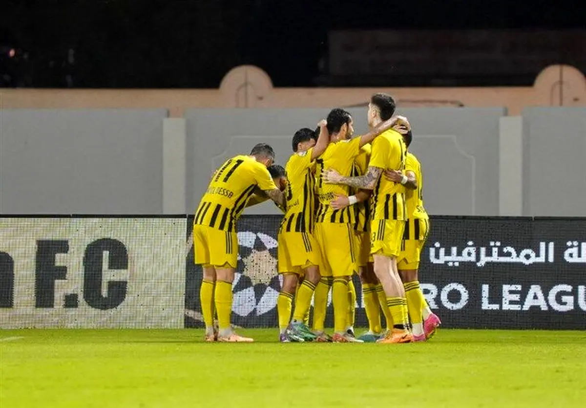 نتیجه دوئل استقلال و پرسپولیس در امارات