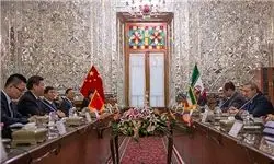 لاریجانی:مجلس ایران از توسعه روابط با چین حمایت می‌کند