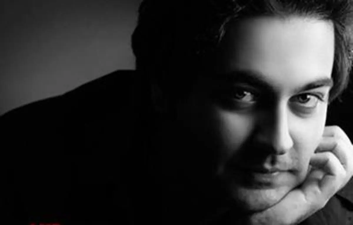 آلمان گردی آقای خواننده به همراه پدرش/عکس