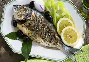 خوردن پوست ماهی چه خطری دارد؟