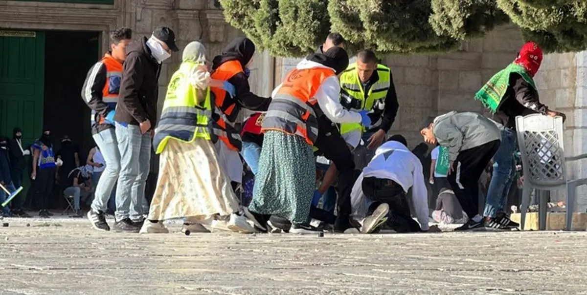 درگیری نظامیان صهیونیست با فلسطینیان در مسجد الاقصی