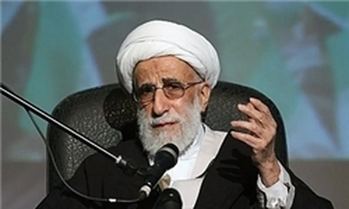 اقتدار نظام هیچ‌گاه با تحریم‌ها نمی‌‌شکند