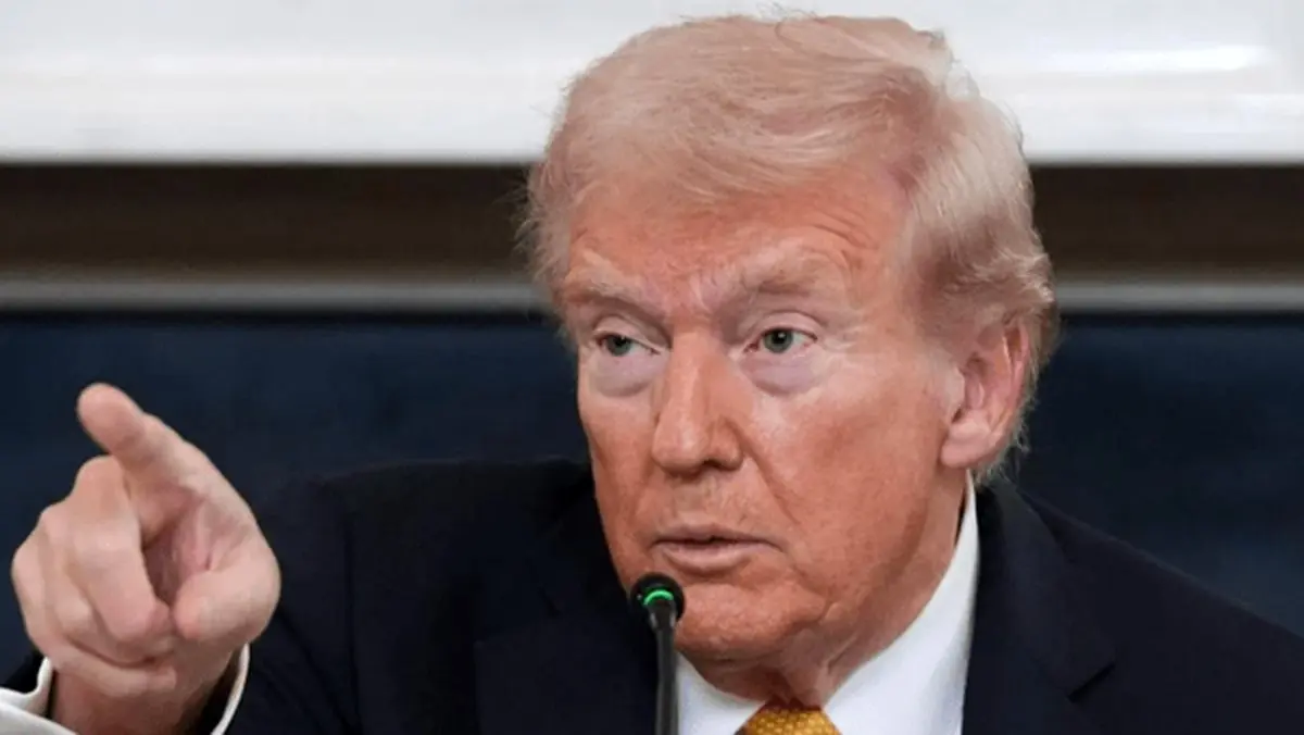 ترامپ شمشیر را برای کانادا از رو بست