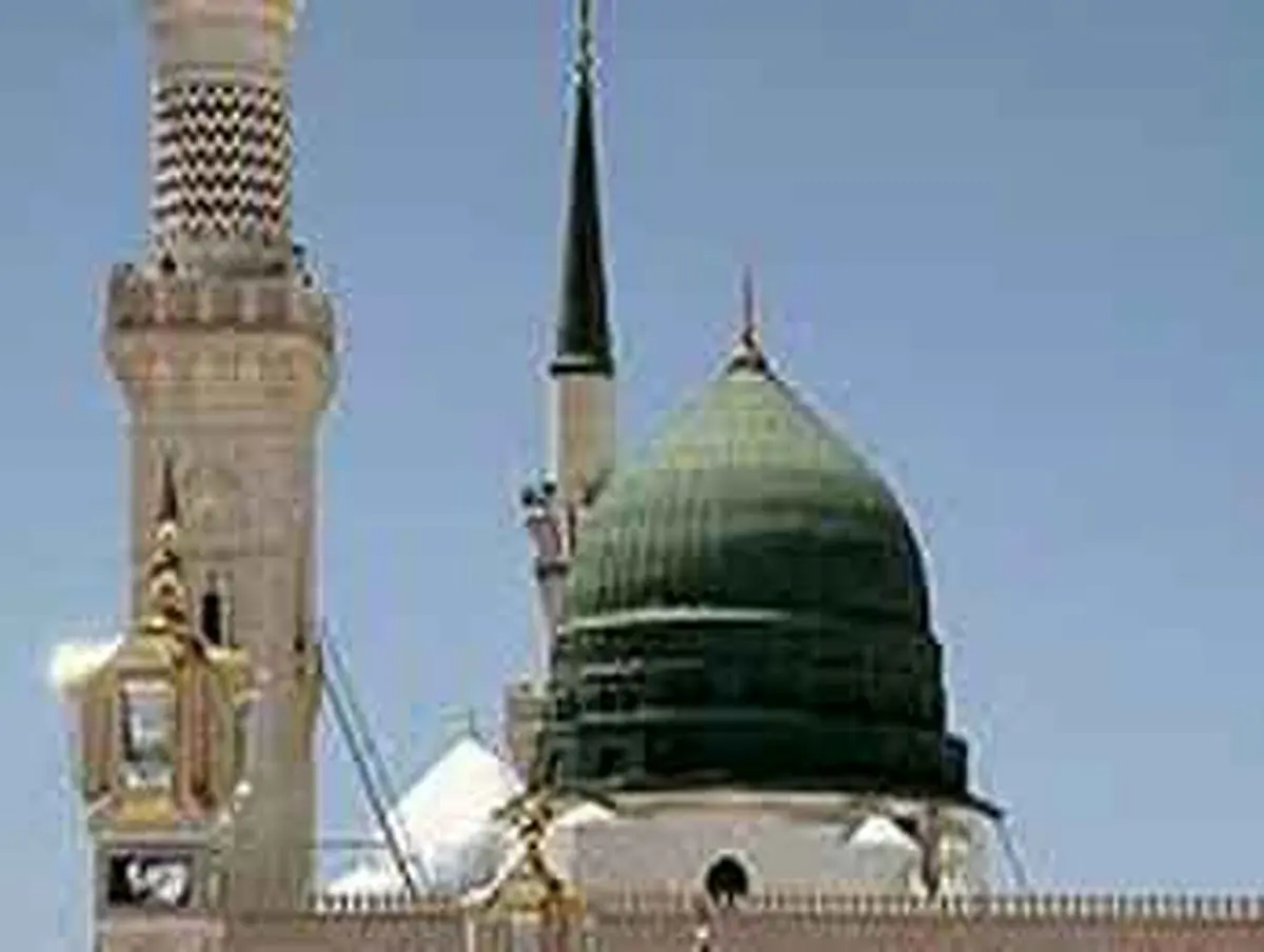 نشانه پاکی و قداست جامعه چیست؟