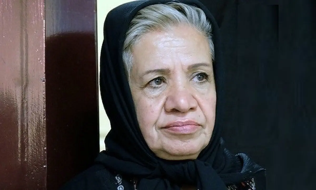خانم بازیگر: من گوشت نمیخورم؛ چون پول ندارم که گوشت گرم بخرم