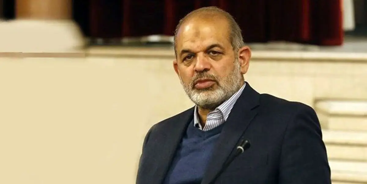 وحیدی: شهرداران با کمک شرکت‌های داخلی حمل و نقل شهری را تقویت کنند