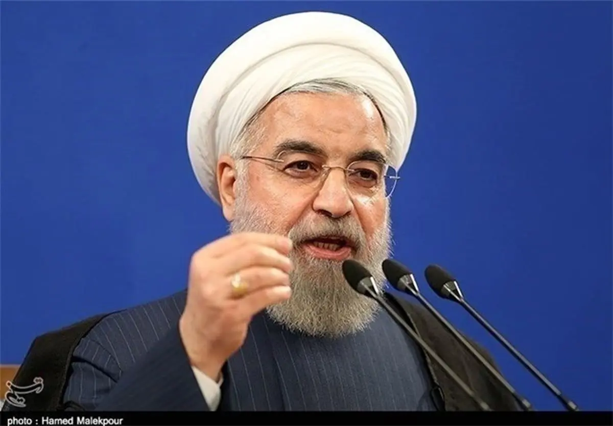 دانشگاه بهترین جایی که باید قدرت نقد شود/برخی فکر میکنند دولت یازدهم دولت لبخند است
