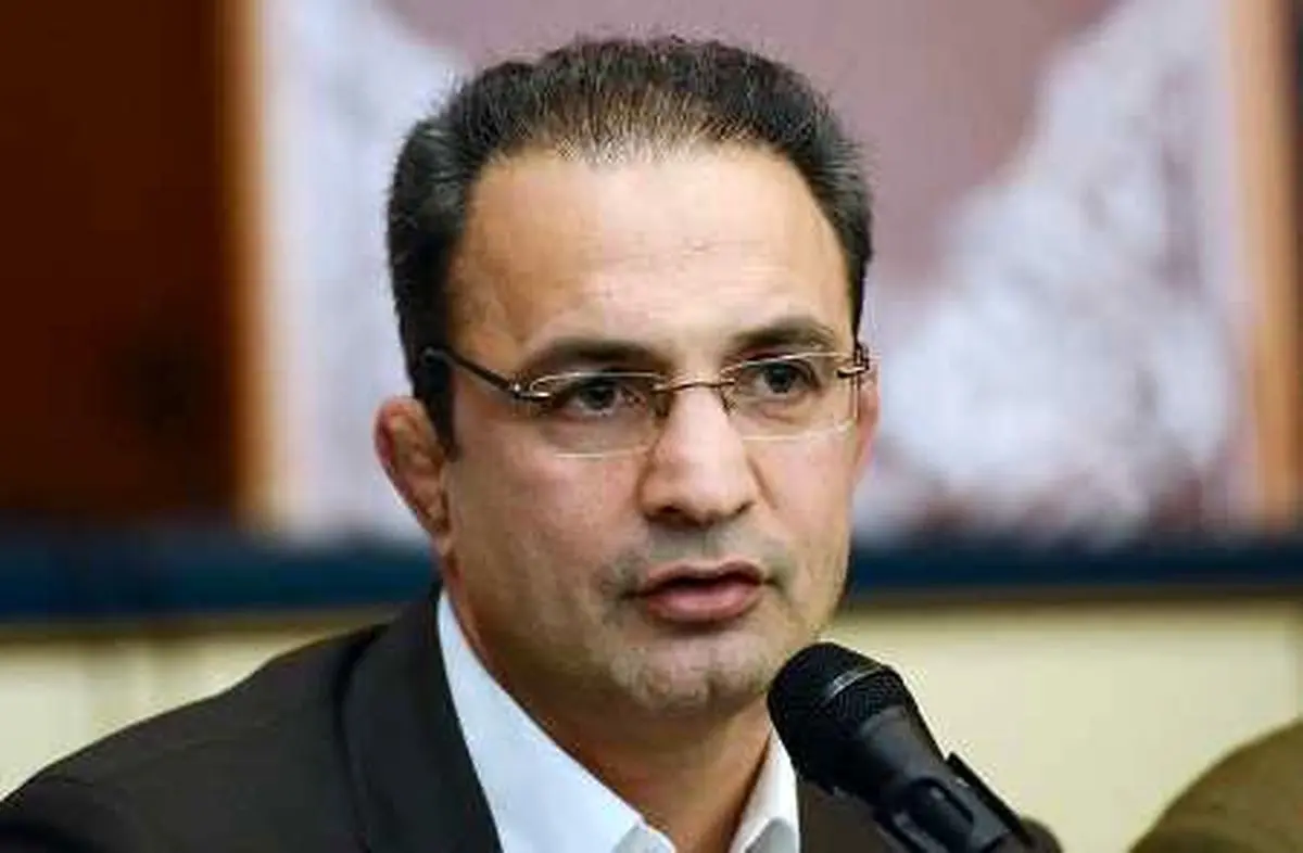 خادم: خصوصیسازی سرخ آبی ها به نفع بخش خصوصی نیست