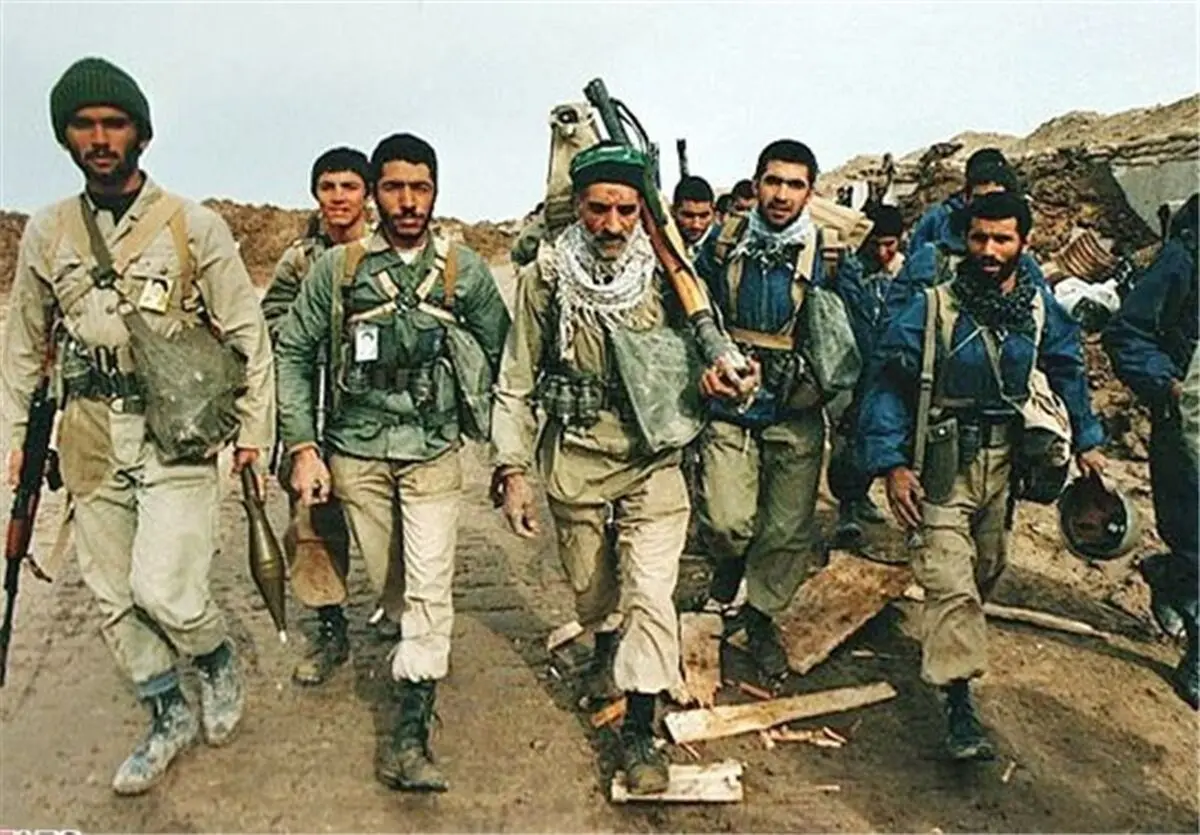ظفرمندی مردم انقلابی ایران در جنگ تحمیلی و در مقابل اتحاد شوم 