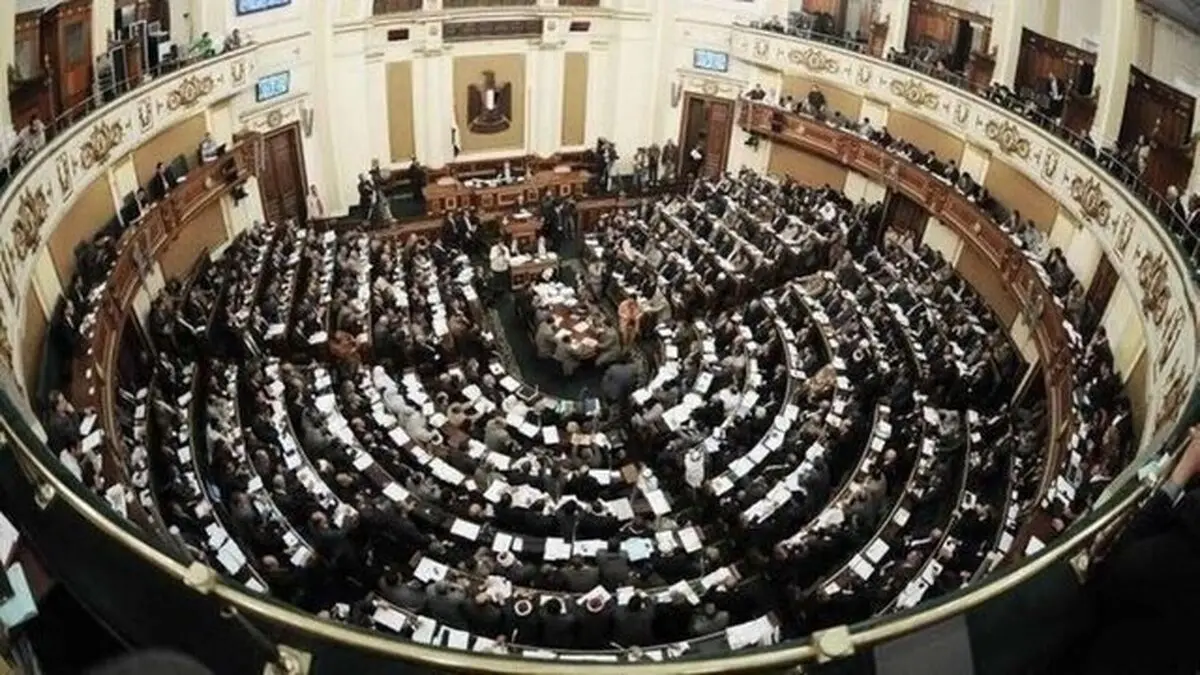 تمدید ۳ ماهه وضعیت فوق‌العاده در مصر 

