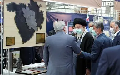 رهبر انقلاب صبح امروز از نمایشگاه توانمندی‌های صنعتی بازدید کردند/گزارش تصویری