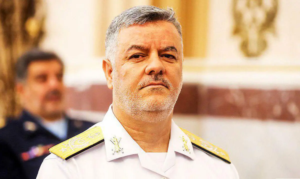 امیر دریادار خانزادی وارد مسکو شد