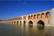 آغاز رهاسازی آب از سد زاینده‌رود