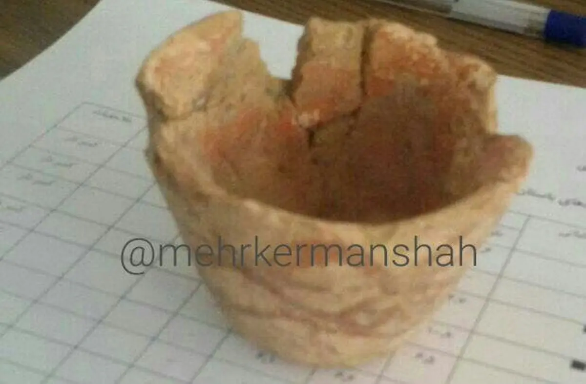 کشف سفال های ۷۰۰۰ ساله در تپه نادعلی بیگ سنقر استان کرمانشاه
