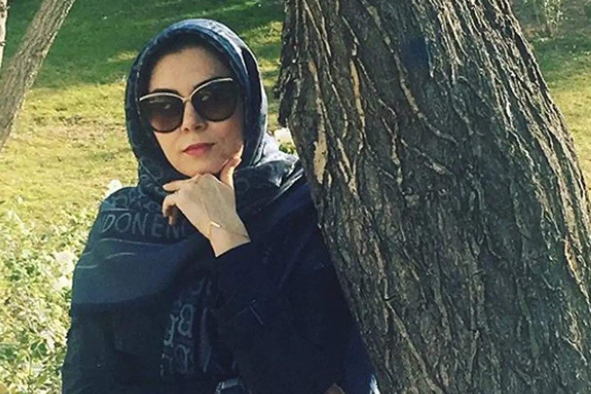 وقتی مجری ممنوع التصویر در هپروت سیر می کند!/ عکس