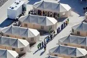 انتقال شبانه کودکان مهاجر به «شهر چادری»