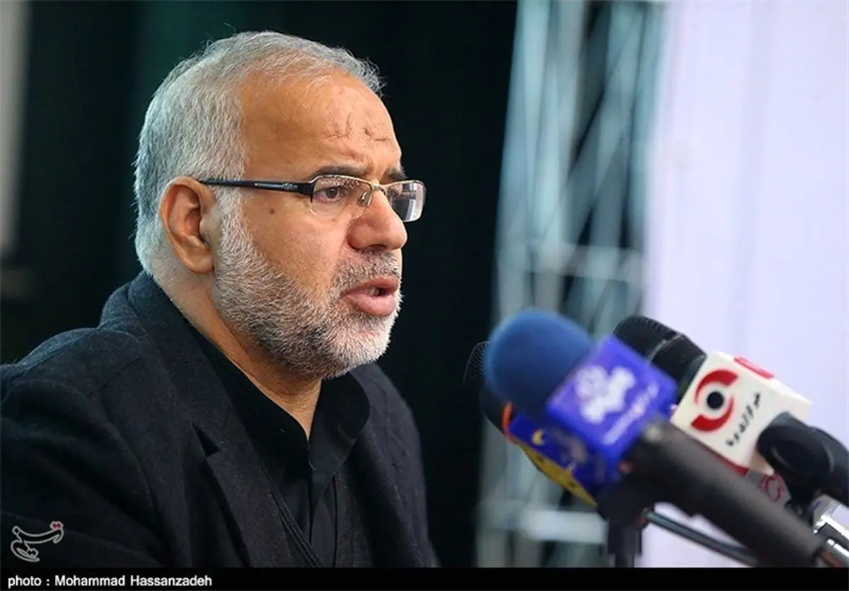 کاشانی: مالک چلسی چاه نفت دارد نه من