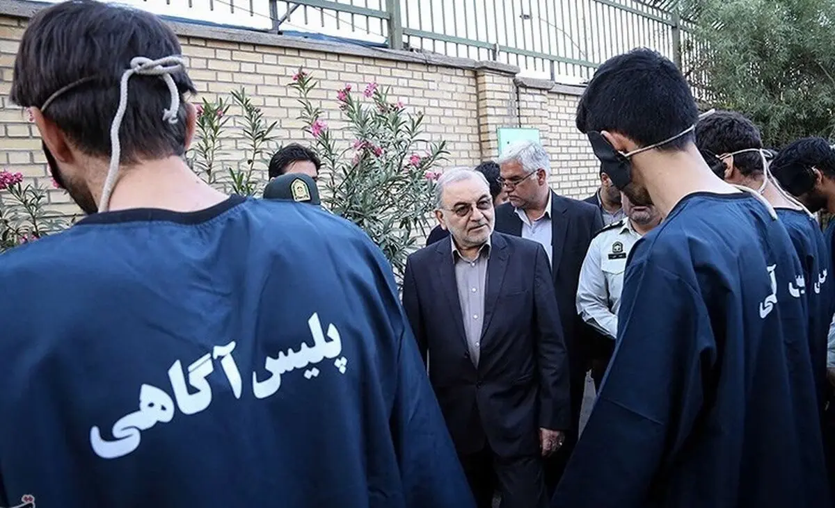  کشف یک میلیارد اموال مسروقه از مخفیگاه باند سارقان نقاب‌دار در اصفهان 