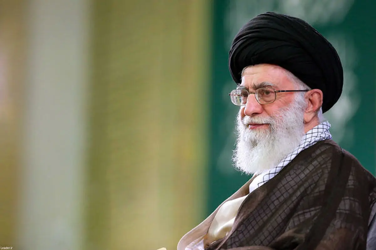  حضور رهبر انقلاب در راهپیمایی۲۲ +عکس