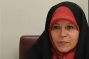 توجیه عجیب فائزه هاشمی درباره عکس جنجالی‌اش با بهائیان