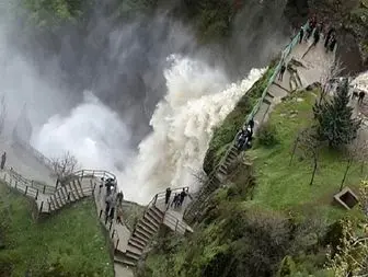 بازدید 26 هزار نفر از آبشار شلماش سردشت در نوروز امسال