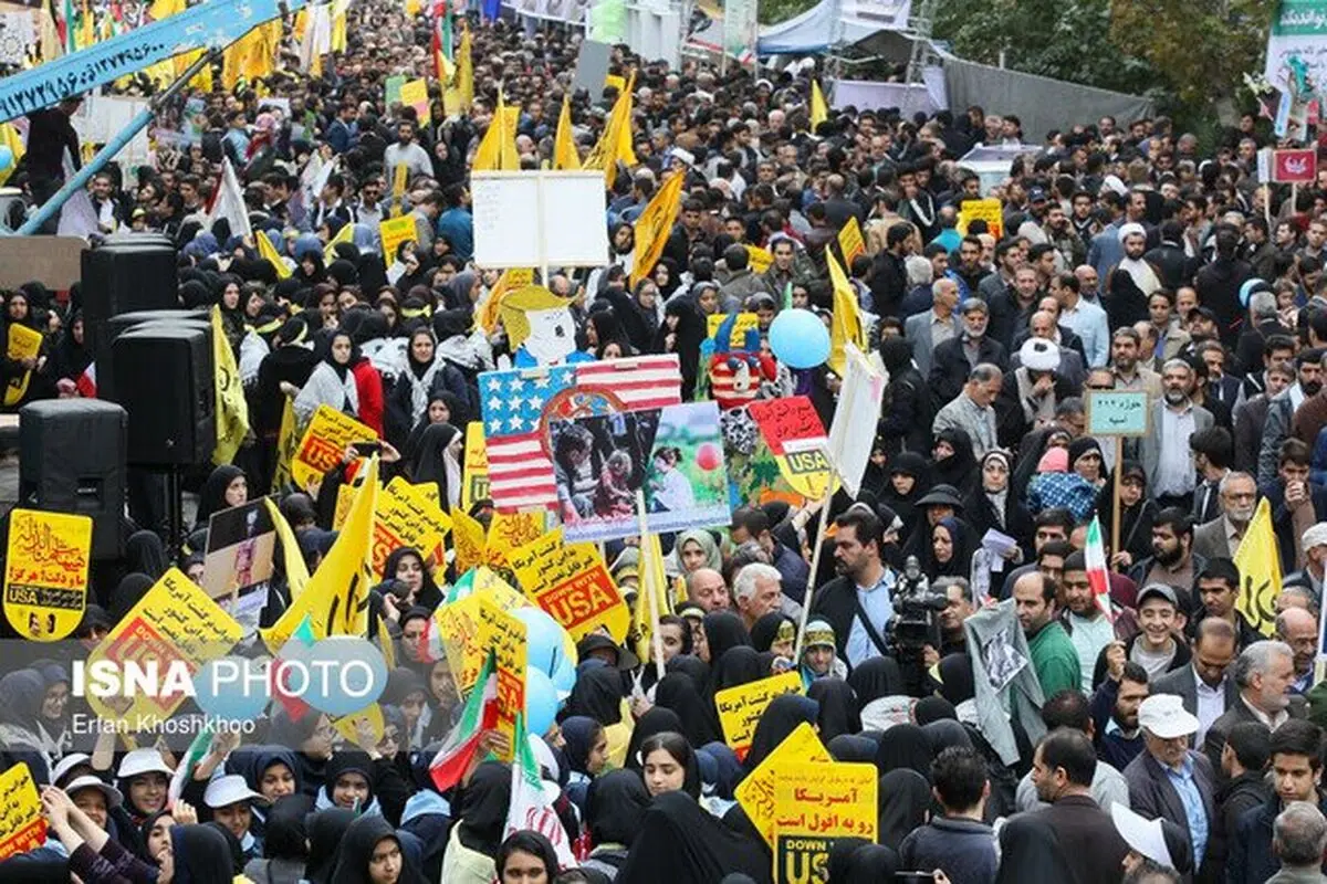 
مراسم راهپیمایی ۱۳ آبان / «متحد و استوار، مقابل استکبار»
