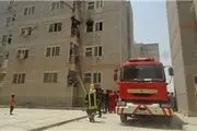 آسانسور جان پسر 25 را گرفت