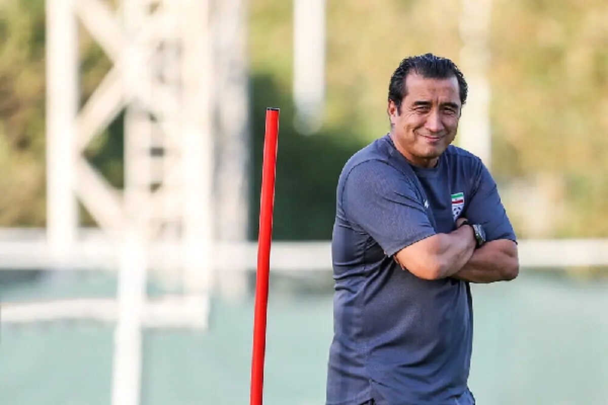 آیا خداداد عزیزی افغانستانی است؟