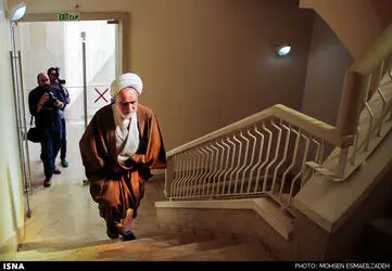 آیت الله واعظ طبسی