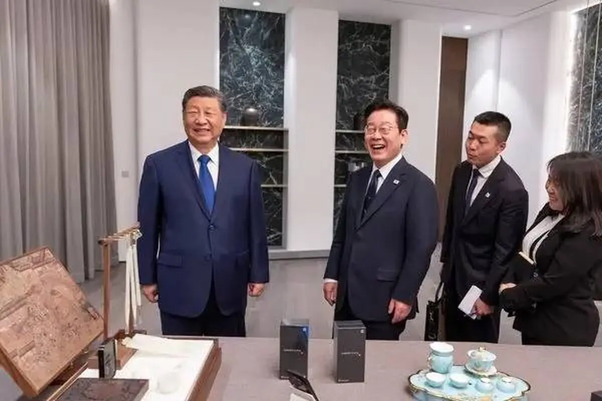 شوخی عجیب رئیس‌جمهور کره‌جنوبی با همتای چینی/فیلم
