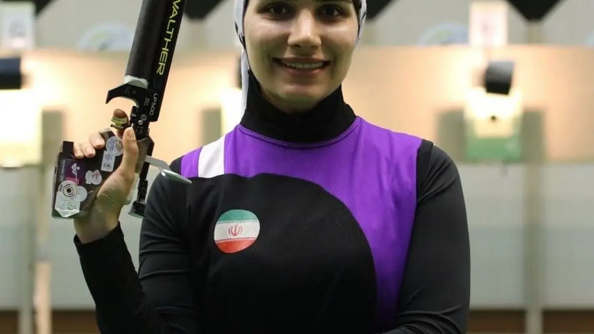 رستمیان راهی قطر شد

