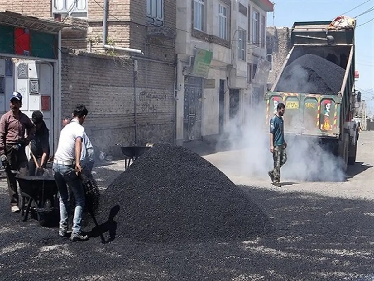 اولویت آسفالت معابر ایرانشهر با حاشیه شهر است