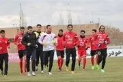 دردسر قلعه نویی برای بازی با پدیده