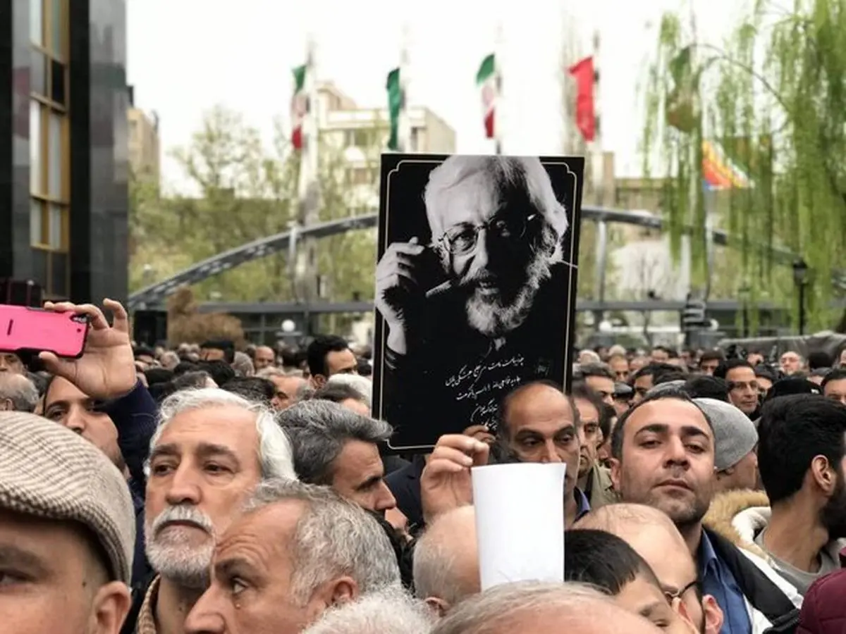 تصویری از آرامگاه ابدی «جمشید مشایخی»