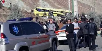 اتوبوس واژگون شده در دانشگاه آزاد تحت نظارت "شهرداری" نبود