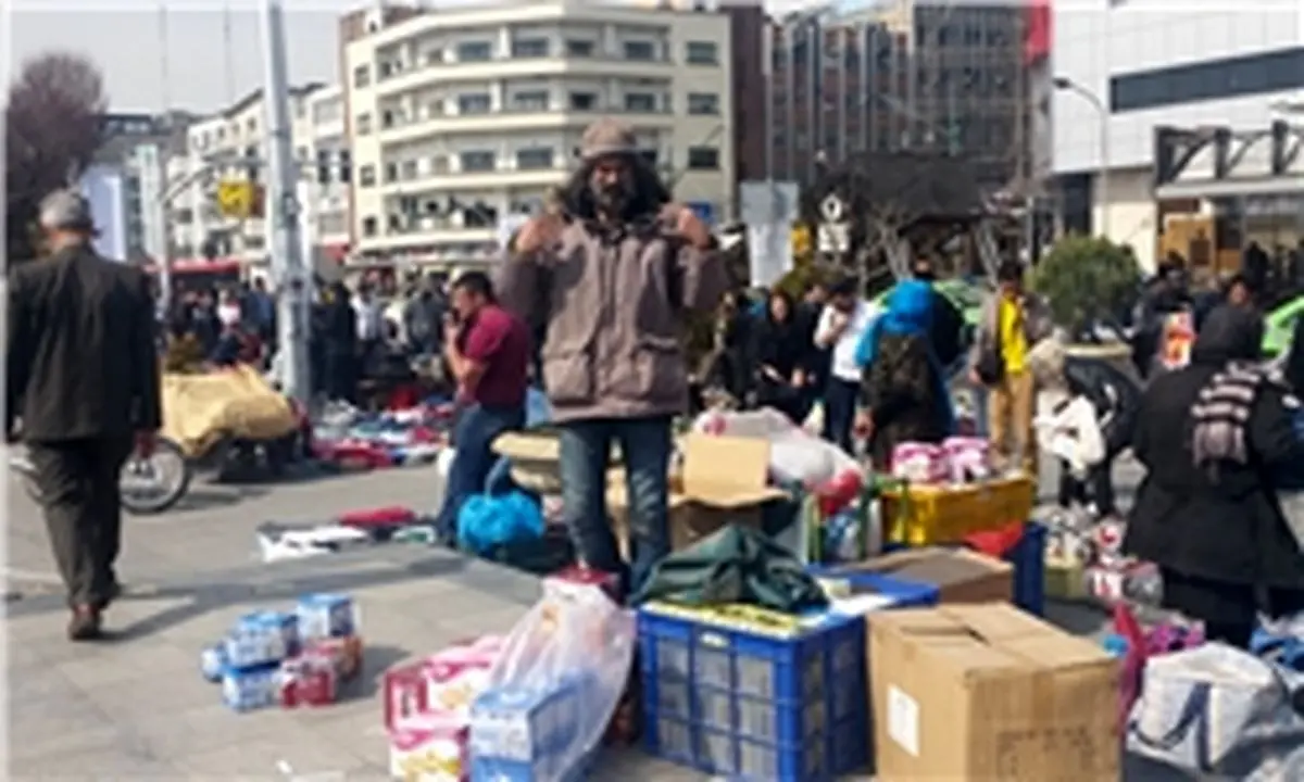 شیوع دستفروشی زنان در تهران