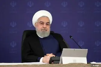 روحانی: غیرممکن است پای میز مذاکره با آمریکا برویم
