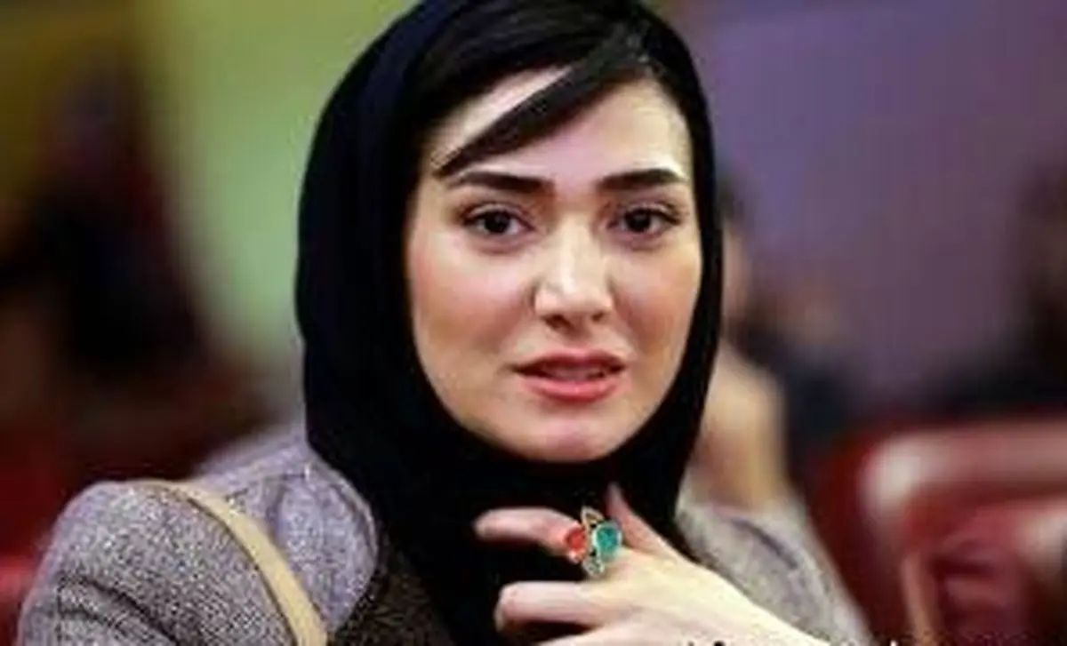 خانم بازیگر: برخی از کارهای هنرمندان بسیار زننده است!
