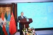 وانگ یی: سازمان همکاری در فرآیند تغییرات بی سابقه در قرن گذشته شانگهای، نقشی تثبیت کننده را ایفا می کند