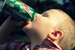 این‌نوشیدنی موجب اختلال رفتاری کودک می‌شود