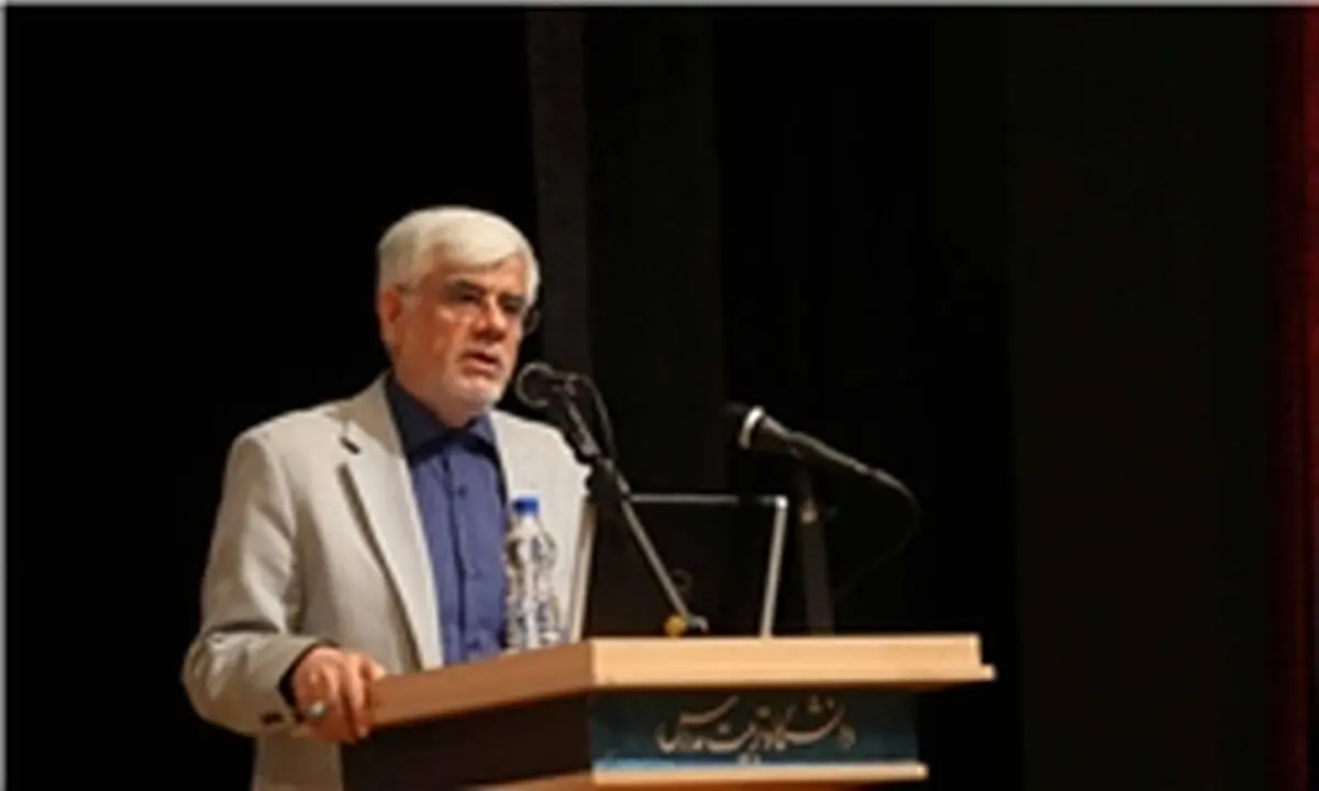 زمزمه نامزدی عارف برای ریاست مجلس مانور سیاسی است