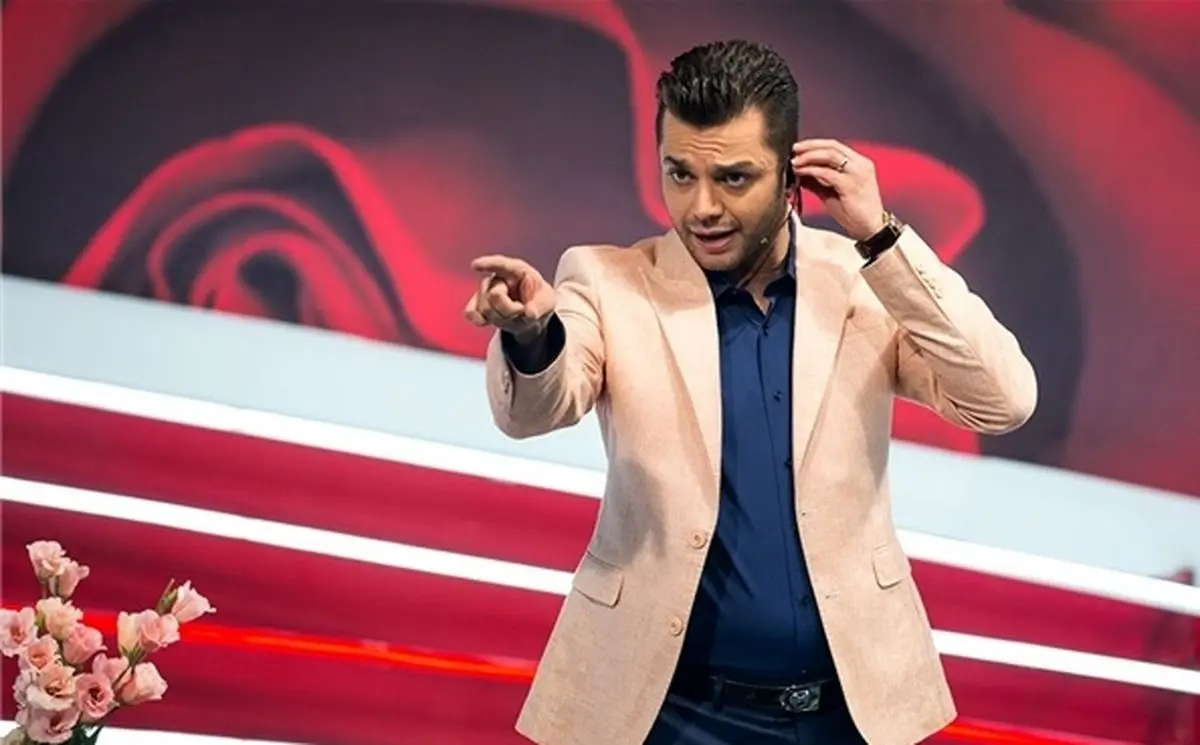 آقای مجری: کپی احسان علیخانی نیستم