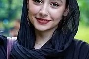 خانم بازیگر زیر باران های شبانه + عکس