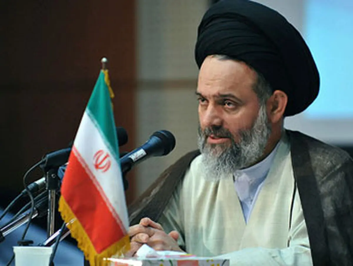 مسئولان اقدام هتاکانه در عربستان را پیگیری جدی کنند