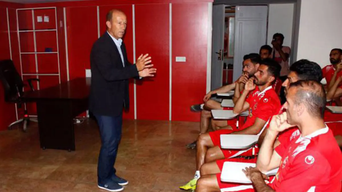 بازتاب جهانی انتخاب سرمربی جدید پرسپولیس! + عکس