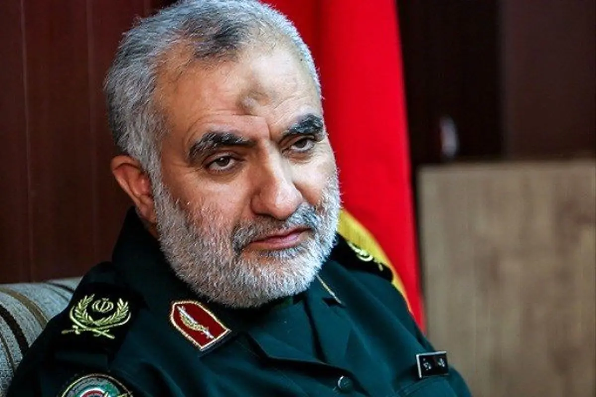 ملت ایران در برابر دشمن با دست پر ایستاده است
