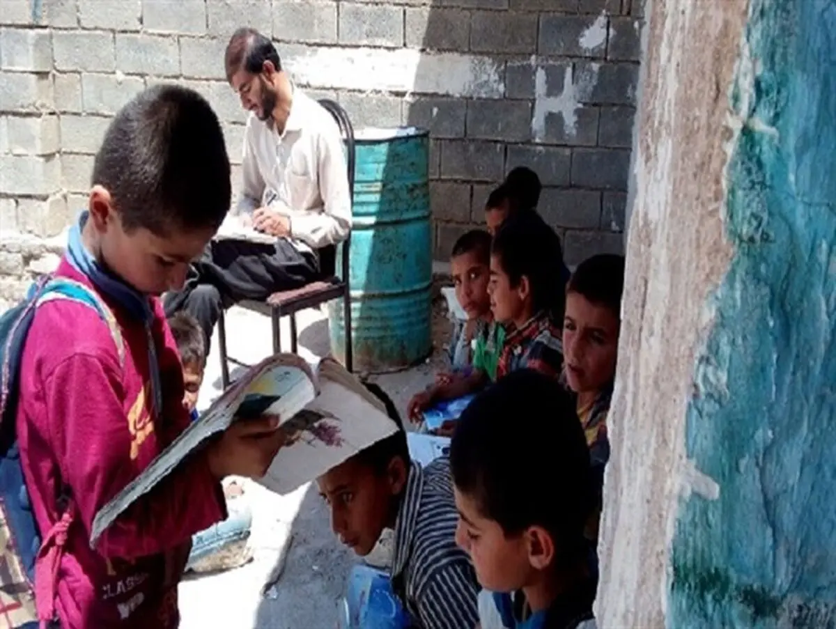 مشق عشق آقا معلم در دوبند