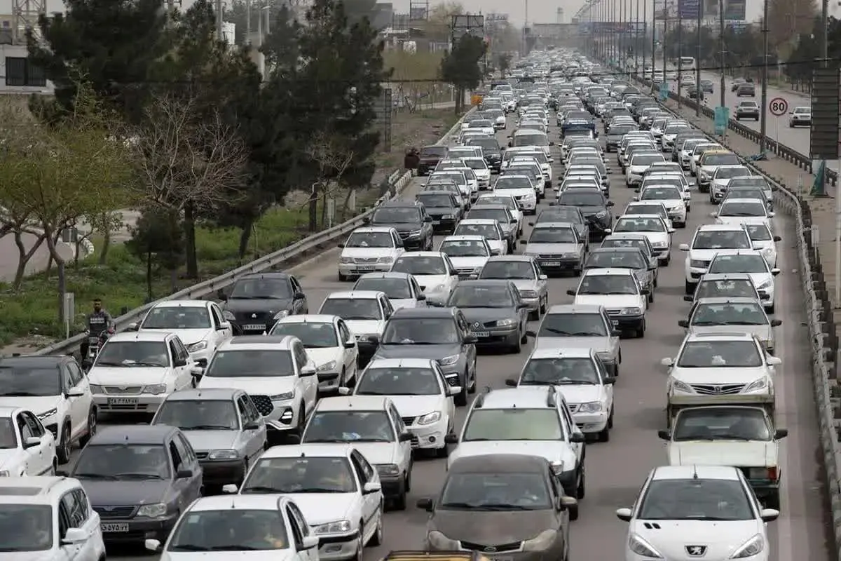 ترافیک سنگین در محورهای چالوس و هراز