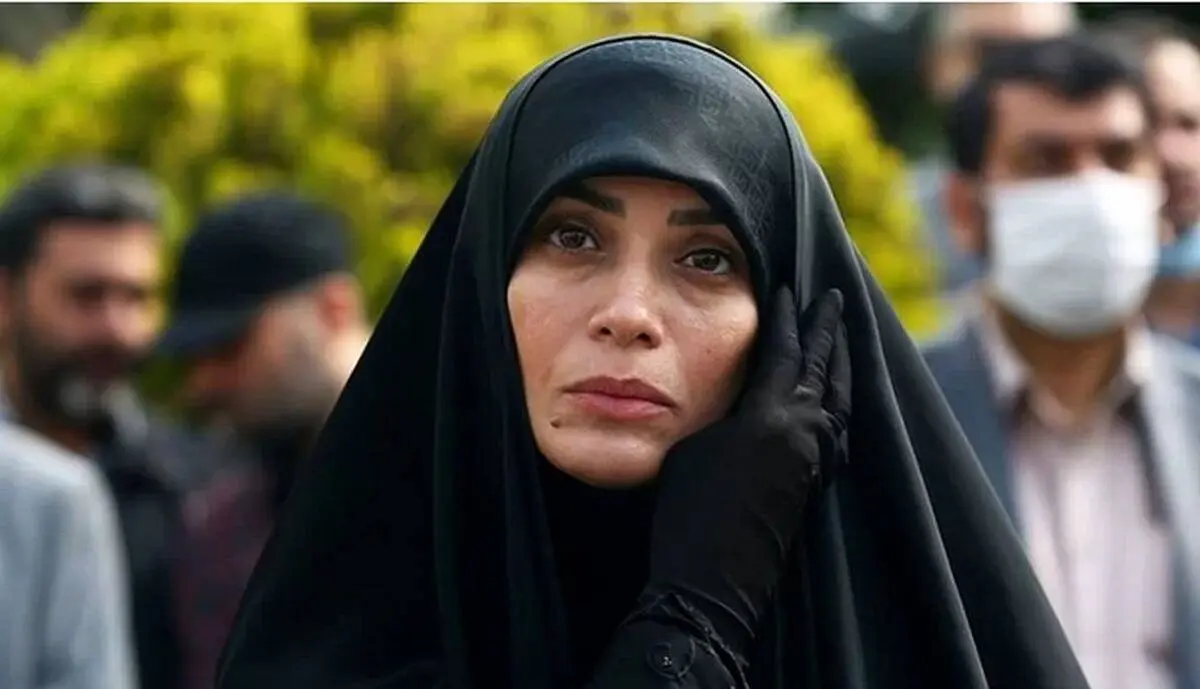سلفی جذاب الهام چرخنده با پسرش+ عکس